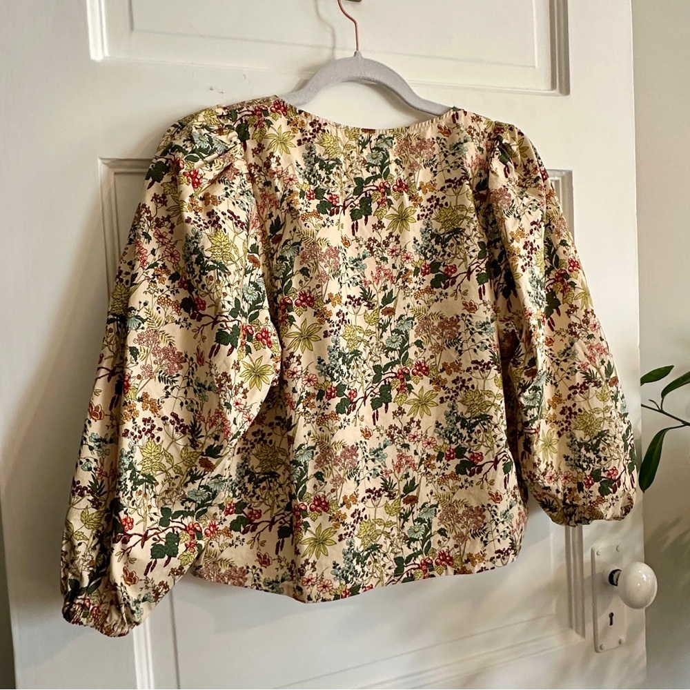 NEW MEADOWS Floral Blouse,‎ Sz S - Picture 13 of 13
